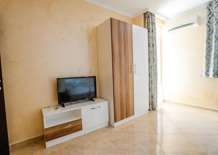 Aparthotel K&e And Sunny Beach